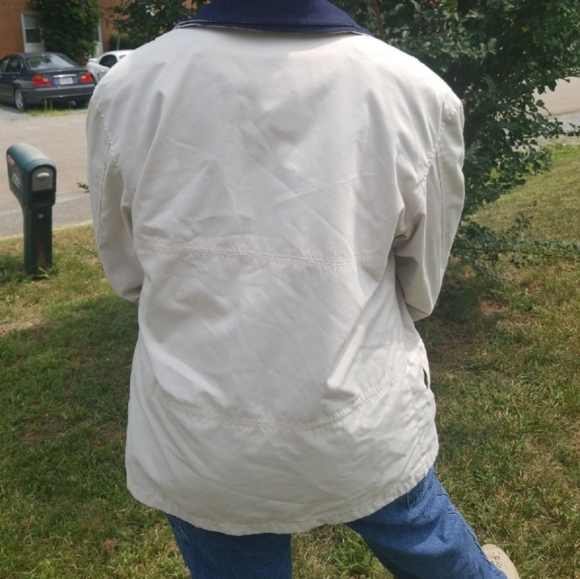 Jacket - Picture 3 of 4